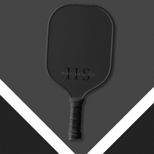 Modern mat zwart minimalistisch monogram pickleball paddle