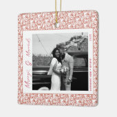 Modern Merry and Married Newlywed Bow Christmas Keramisch Ornament (Links)
