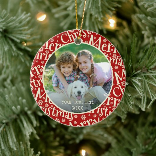 Modern MERRY CHRISTMAS Red Snowflake Patroon Foto Keramisch Ornament (Boom)