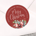 Modern Merry Christmas Script rood retouradres Ronde Sticker<br><div class="desc">Kerst vakantie seizoen retour adreslabels met moderne, chique kalligrafie script typografie voor de begroeting MERRY CHRISTMAS geaccentueerd met een waterverf rode boog en hulst. ASSISTENTIE: Voor hulp bij het aanpassen of personaliseren van het ontwerp, het vergroten of verkleinen van het formaat, het overbrengen van het ontwerp naar een ander product...</div>