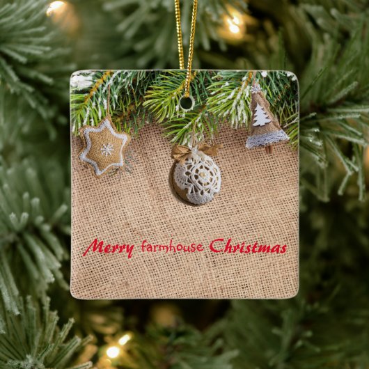 Modern Merry Farmhouse Kerstmis Rustic Burlap Keramisch Ornament (Boom)