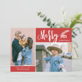 Modern Merry Two Photo Kerstmis Red Holiday Card Feestdagenkaart (Staand voorkant)