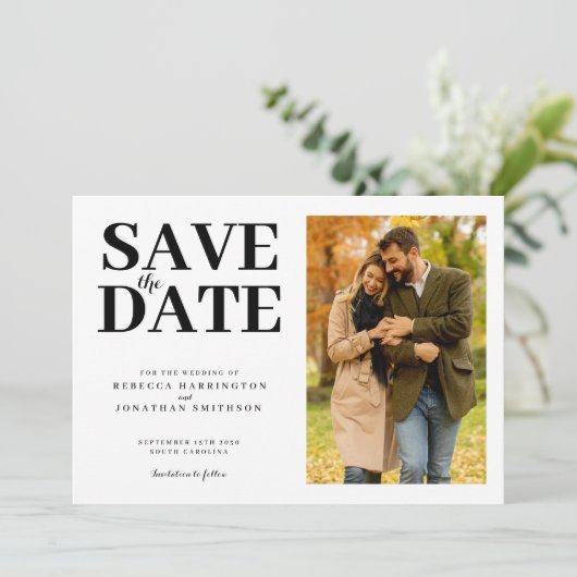 Modern Minimaal Elegant Zwart Wit Foto Bruiloft Save The Date (Staand voorkant)