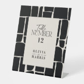 Modern minimaal grafisch zwart-wit tafelnummer reclamebord met voetstuk (Voorkant)