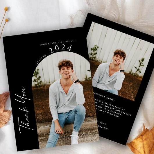 Modern Minimaal Twee Foto Afstuderen Bedankkaart