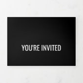 Modern minimaal vet zwart wit Geo eenvoudig Drieluik Uitnodiging (Cover)