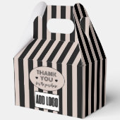 Modern Minimal Beige Black Stripes Zakelijke Logo Bedankdoosjes (Achterkant)