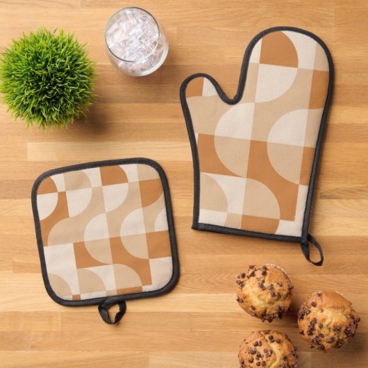 Modern Minimal Beige Retro Geometric Oven Mitt Ovenwant & Pannenlap Set (Top down)