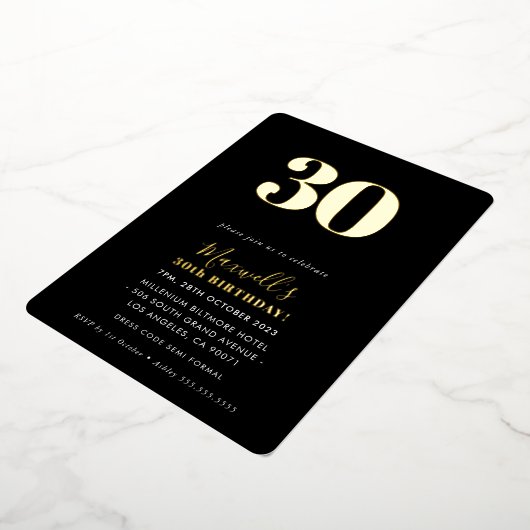 MODERN MINIMAL eenvoudig zwart wit goud met 30e pa Folie Uitnodiging (Gedraaid)
