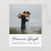 Modern Minimal Married and Bright Pas getrouwd Fot Briefkaart (Voorkant)