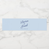 Modern Minimal Minimalist Blue Wedding Waterfles Etiket (Enkel label)