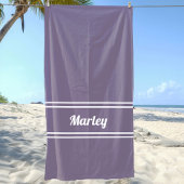 Modern Minimal Monogram Script Sjabloon Paars Strandlaken