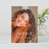 Modern Minimal Photo Graduation Announcement Kaart (Staand voorkant)