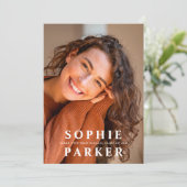 Modern Minimal Photo Graduation Announcement Kaart (Staand voorkant)