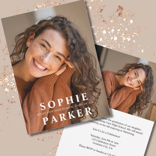 Modern Minimal Photo Graduation Announcement Kaart