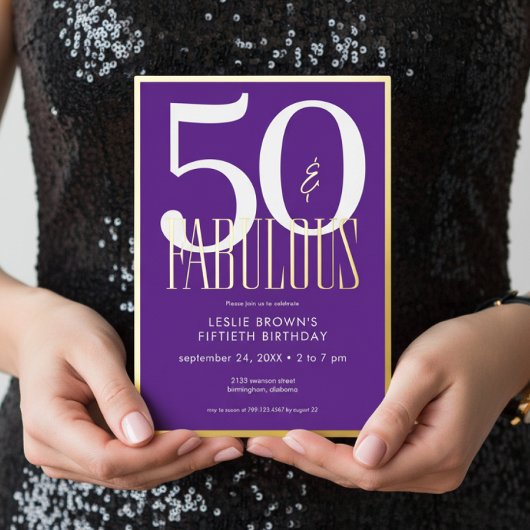 Modern Minimal Purple Fifty & Fabulous Birthday Folie Uitnodiging