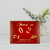Modern Minimal Red Elegant Cheers naar 2024 Folie Feestdagen Briefkaart (Staand Voorkant)