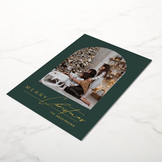 Modern Minimal Script Arch Photo Green Christmas Folie Feestdagenkaart (Gedraaid)