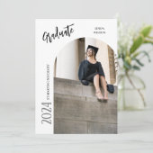 Modern Minimal Twee Foto Afstuderen Uitnodiging (Staand voorkant)