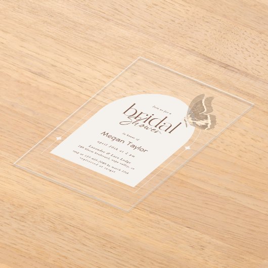 Modern Minimalist Beige Butterfly Bridal Shower Acryl Uitnodigingen (Laagn)