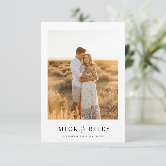 Modern Minimalist Boho Text and Photo Wedding Save The Date (Staand voorkant)