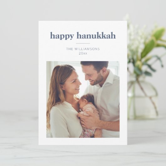 Modern Minimalist Hanukkah Photo Letter Message Feestdagenkaart (Staand voorkant)