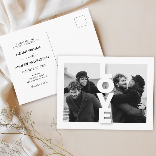 Modern Minimalist love photo collage wedding Briefkaart