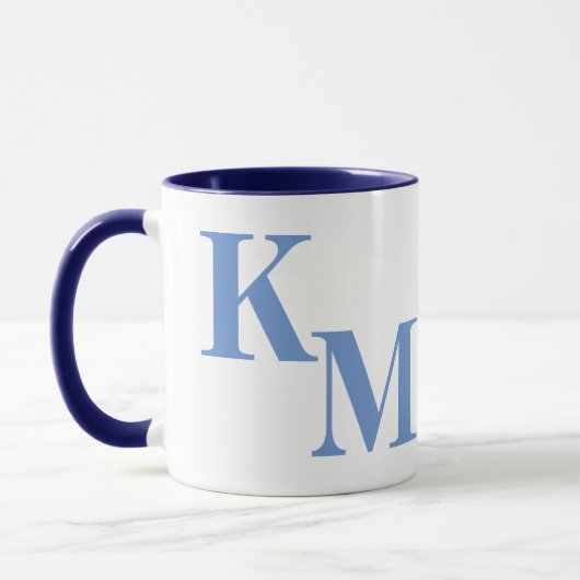 Modern Minimalist Pale Blue Letter Monogram Mug Mok (Links)