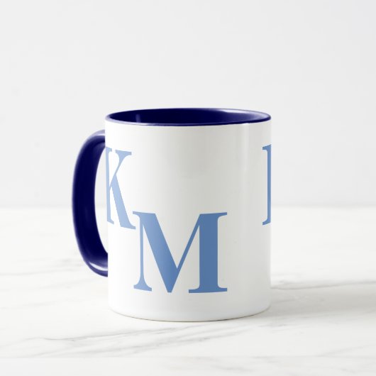 Modern Minimalist Pale Blue Letter Monogram Mug Mok (Voorkant links)