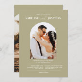 Modern minimalist Sage Green Photo Arch Wedding Kaart (Voorkant / Achterkant)