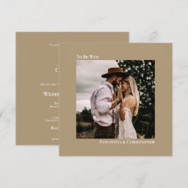Modern minimalist Sandy Tan Square Photo Wedding Kaart