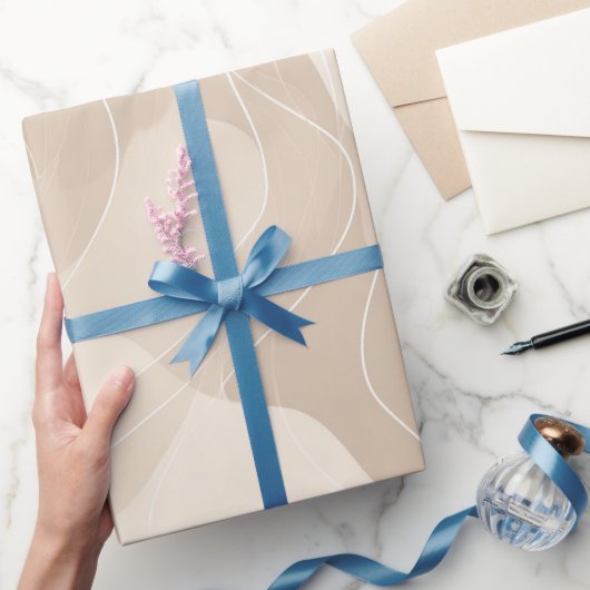 Modern Minimalist Soft Beige Flow Abstract Pattern Cadeaupapier (Geschenken)