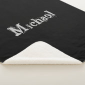 Modern minimalistic monogram name black white sherpa deken (3/4)