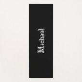 Modern minimalistic monogram name black white yogamat (Voorkant)