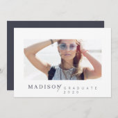 Modern minimalistisch aangepast Afstuderen Aankondiging (Voorkant / Achterkant)