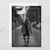 Modern minimalistisch Afstuderen zwart fotowit Kaart (Voorkant / Achterkant)