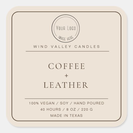 Modern minimalistisch beige bruin logo kaarsenlabe vierkante sticker (Voorkant)