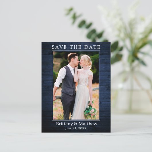 Modern minimalistisch blauw hout bespaart de datum briefkaart (Staand voorkant)