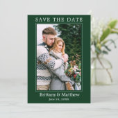 Modern minimalistisch bos groen save the date (Staand voorkant)