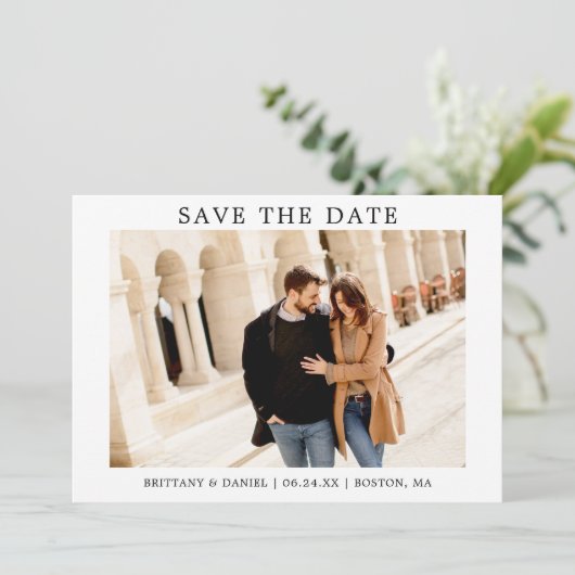 Modern minimalistisch eenvoudig opslaan van de dat save the date (Staand voorkant)