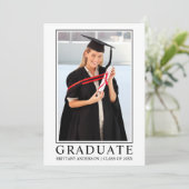 Modern minimalistisch foto Lijst Afstuderen Aankondiging (Staand voorkant)