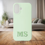 Modern minimalistisch groen Initiaal monogram iPhone 16 Hoesje<br><div class="desc">Creëer uw eigen gepersonaliseerde iPhone Case met aangepaste initiaal naam in de moderne minimalistische typografie. Verkrijgbaar in verschillende kleuren en stijlen.</div>