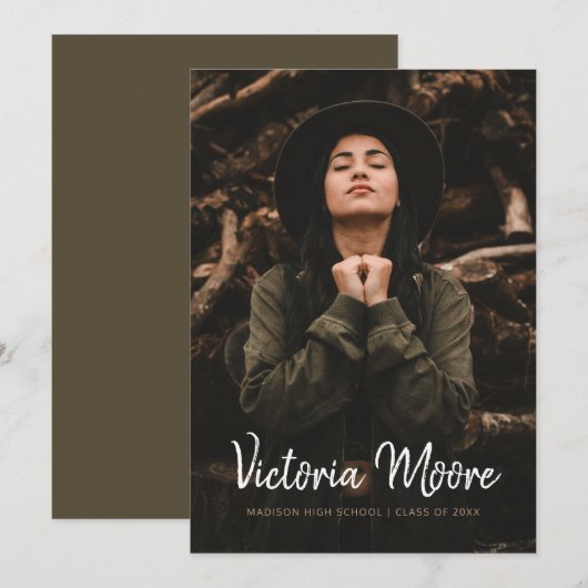 Modern minimalistisch handgeschreven foto-Afstuder Aankondiging (Voorkant / Achterkant)