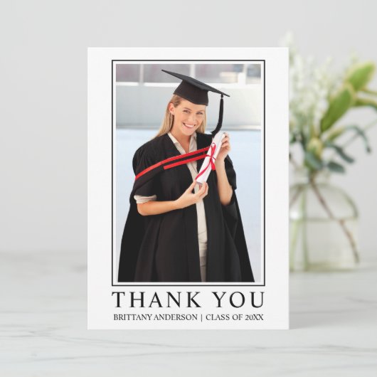 Modern minimalistisch ingelijst foto Afstuderen Bedankkaart (Staand voorkant)