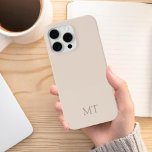 Modern Minimalistisch Initiaal Monogram iPhone 15 Pro Max Hoesje<br><div class="desc">Minimalistisch Modern Initiaal Monogram Telefoonhoesje. Creëer uw eigen gepersonaliseerde iPhone Case met aangepaste initiaal naam.</div>