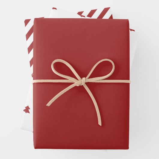 Modern minimalistisch kerstrood inpakpapier vel (In situ)