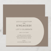 Modern minimalistisch kleurenblok bruin Verloving Kaart (Voorkant / Achterkant)