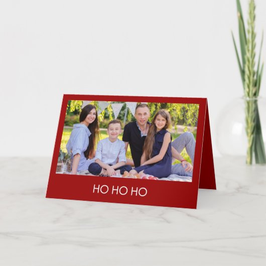 Modern Minimalistisch Krimrood "HO HO HO" Foto  Feestdagen Kaart (Voorkant)