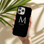 Modern minimalistisch monogram iPhone 16 pro max hoesje<br><div class="desc">Deze iPhone 16 hoesje biedt een perfecte balans tussen stijl en functionaliteit met zijn eenvoudige, moderne design. Het middelpunt is een minimalistisch monogram, met strakke lijnen en een gedurfd, eigentijds lettertype. Onder het monogram wordt uw voornaam elegant weergegeven, waardoor een persoonlijke maar subtiele toets wordt toegevoegd aan de algehele esthetiek....</div>