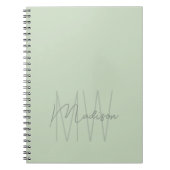 Modern Minimalistisch Monogram Saliegroen Notitieboek (Voorkant)